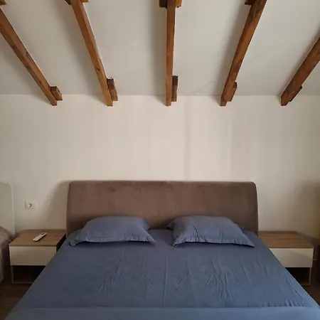 New Fabulous Attic - Modern And Stylish Appartement Tirana