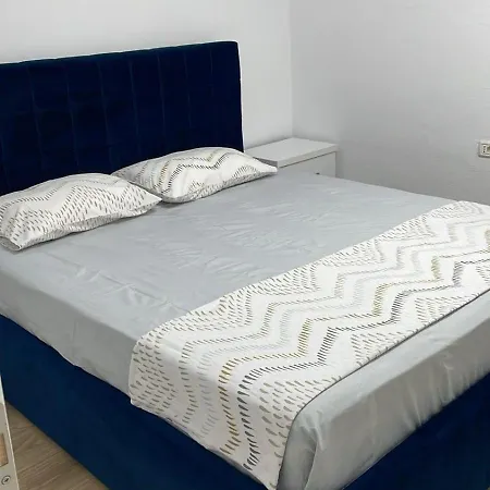 New Fabulous Attic - Modern And Stylish Appartement *