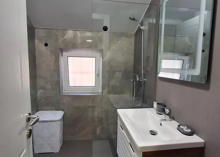 New Fabulous Attic - Modern And Stylish Appartamento *